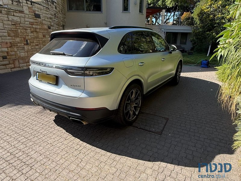 2018' Porsche Cayenne פורשה קאיין photo #3