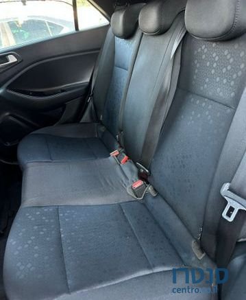 2020' Hyundai i20 יונדאי photo #5