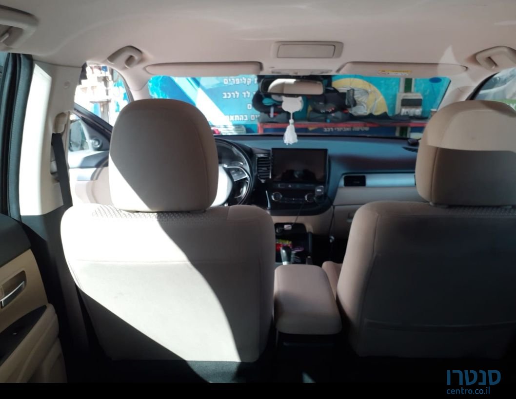 2016' Mitsubishi Outlander מיצובישי אאוטלנדר photo #6