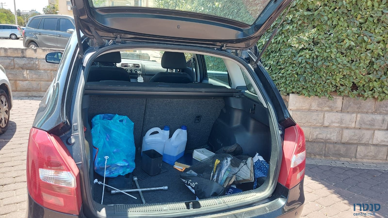 2012' Skoda Fabia סקודה פאביה photo #4