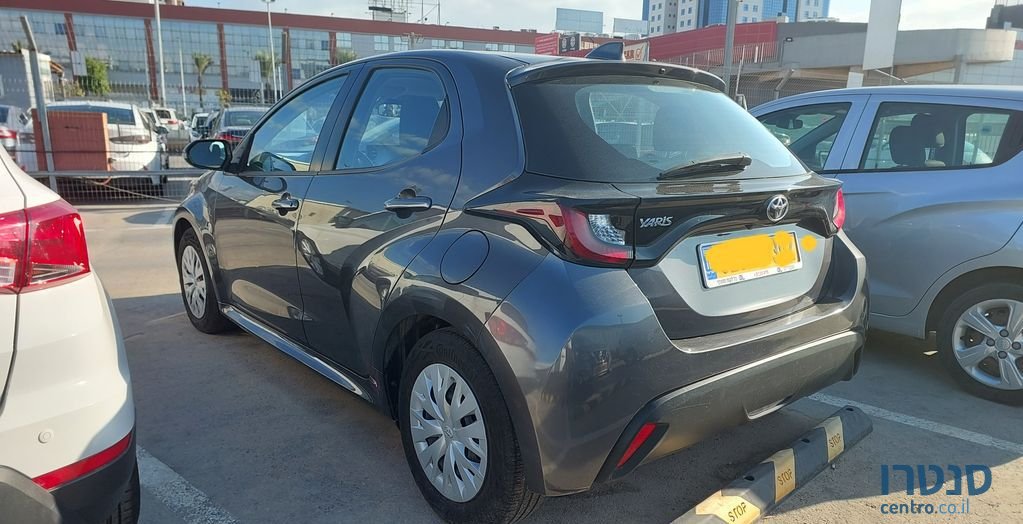 2020' Toyota Yaris טויוטה יאריס photo #2