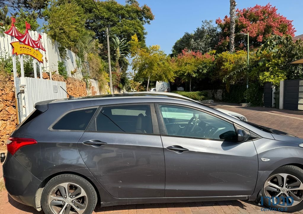 2016' Hyundai i30 יונדאי photo #3