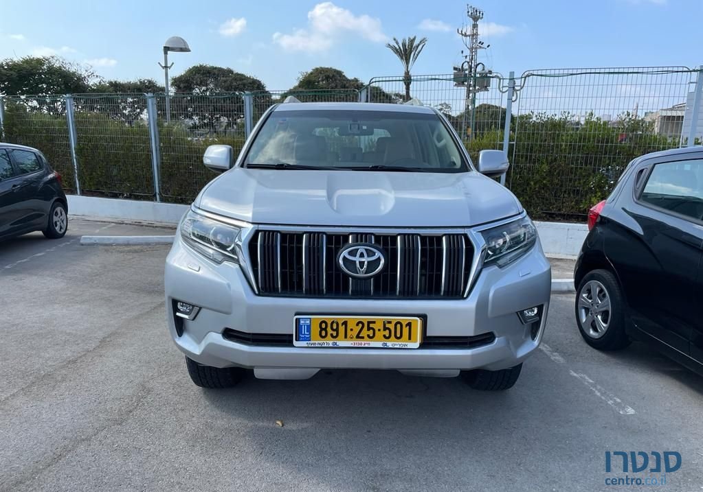 2019' Toyota Land Cruiser טויוטה לנד קרוזר photo #1