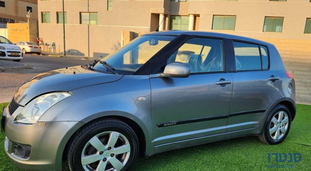 2010' Suzuki Swift סוזוקי סוויפט photo #1