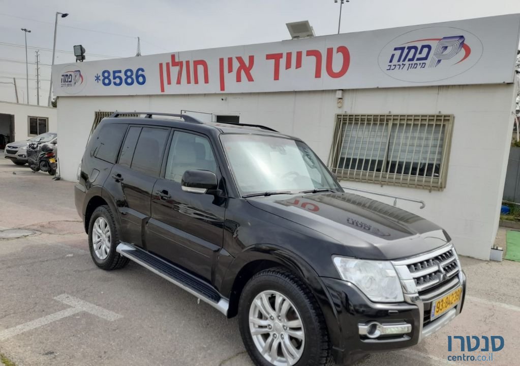 2016' Mitsubishi Pajero מיצובישי פג'רו photo #1