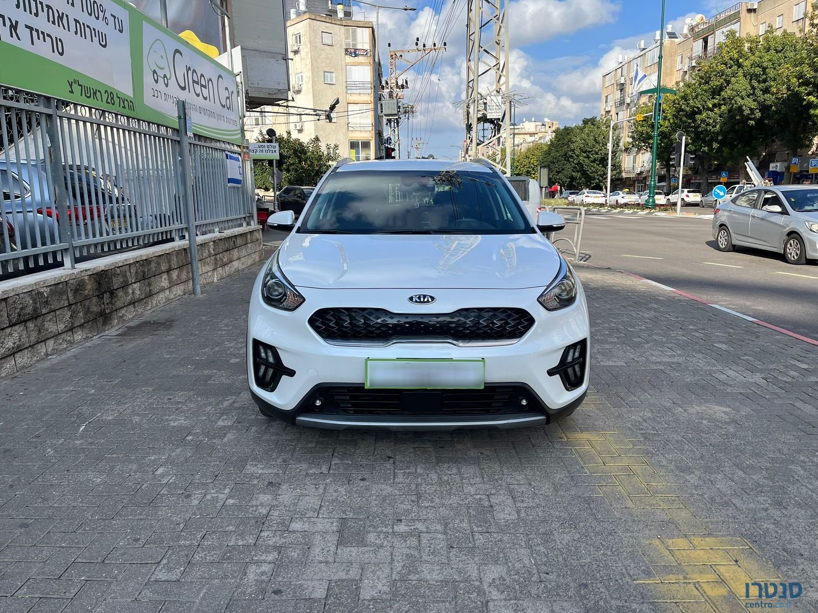 2021' Kia Niro photo #1