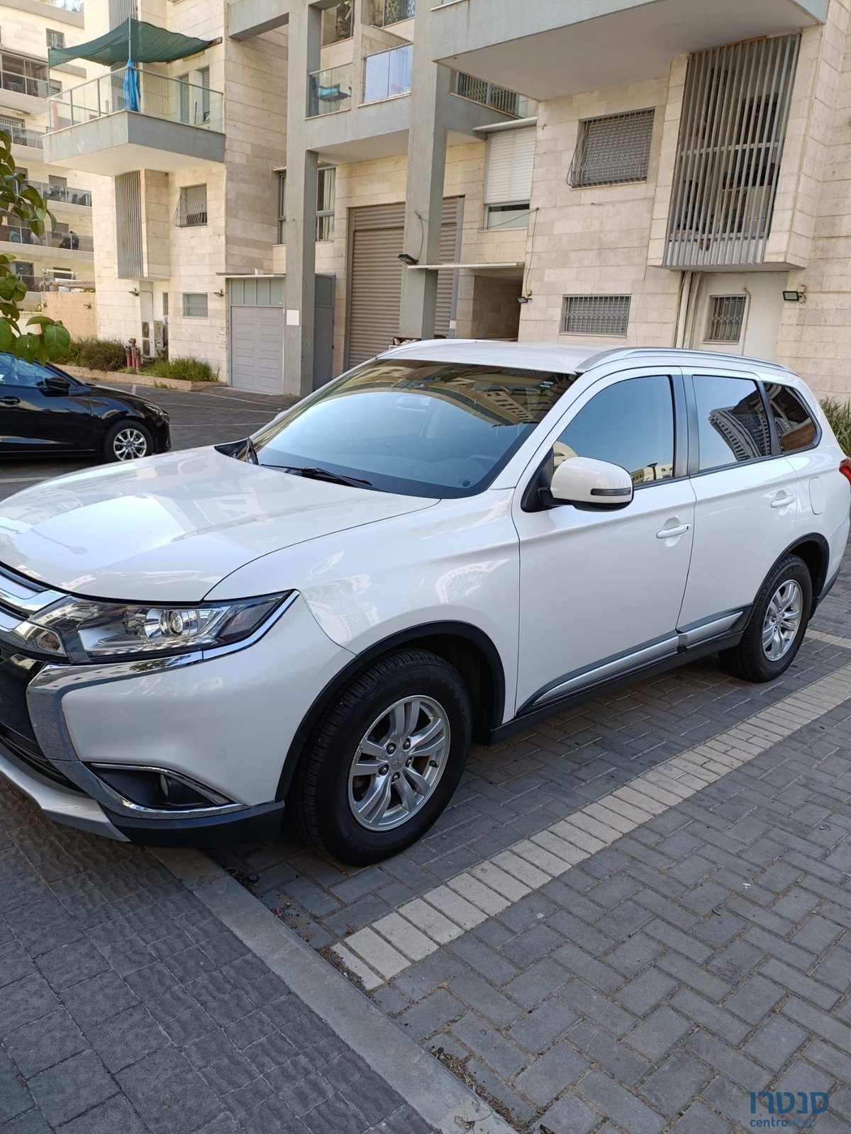 2017' Mitsubishi Outlander מיצובישי אאוטלנדר photo #1