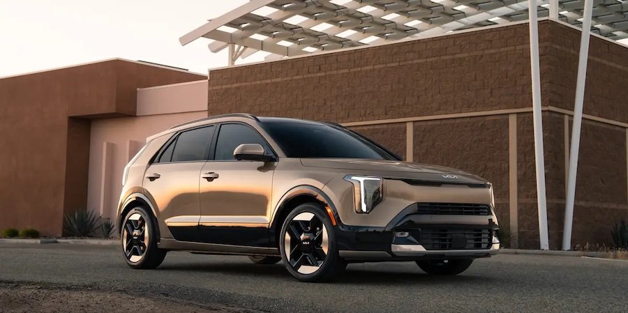 2027 Kia Niro Gets A Cleaner Look And Nearly 50 MPG