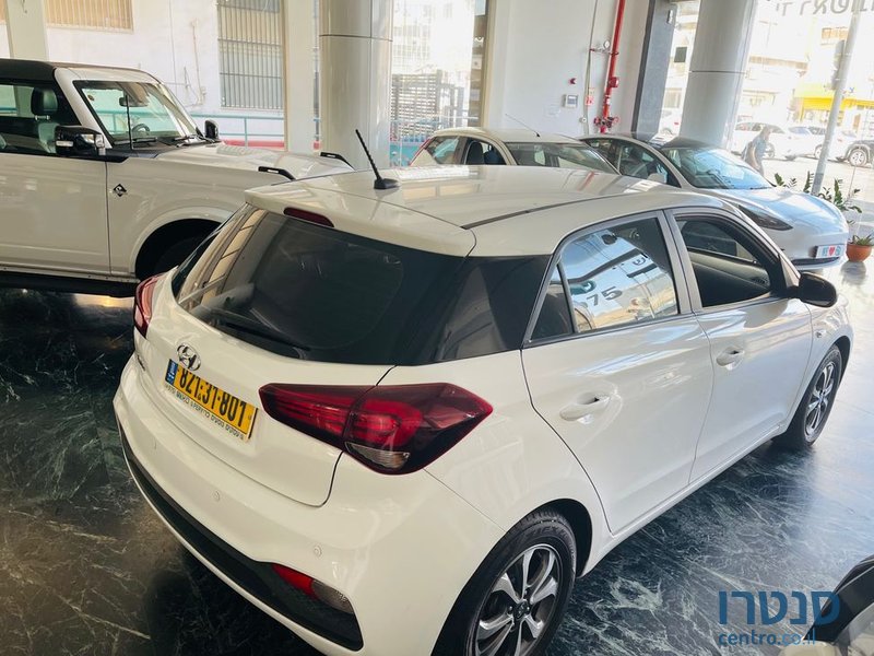 2019' Hyundai i20 יונדאי photo #6