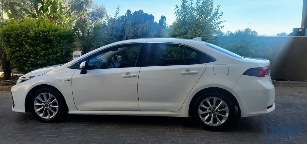 2019' Toyota Corolla טויוטה קורולה photo #5