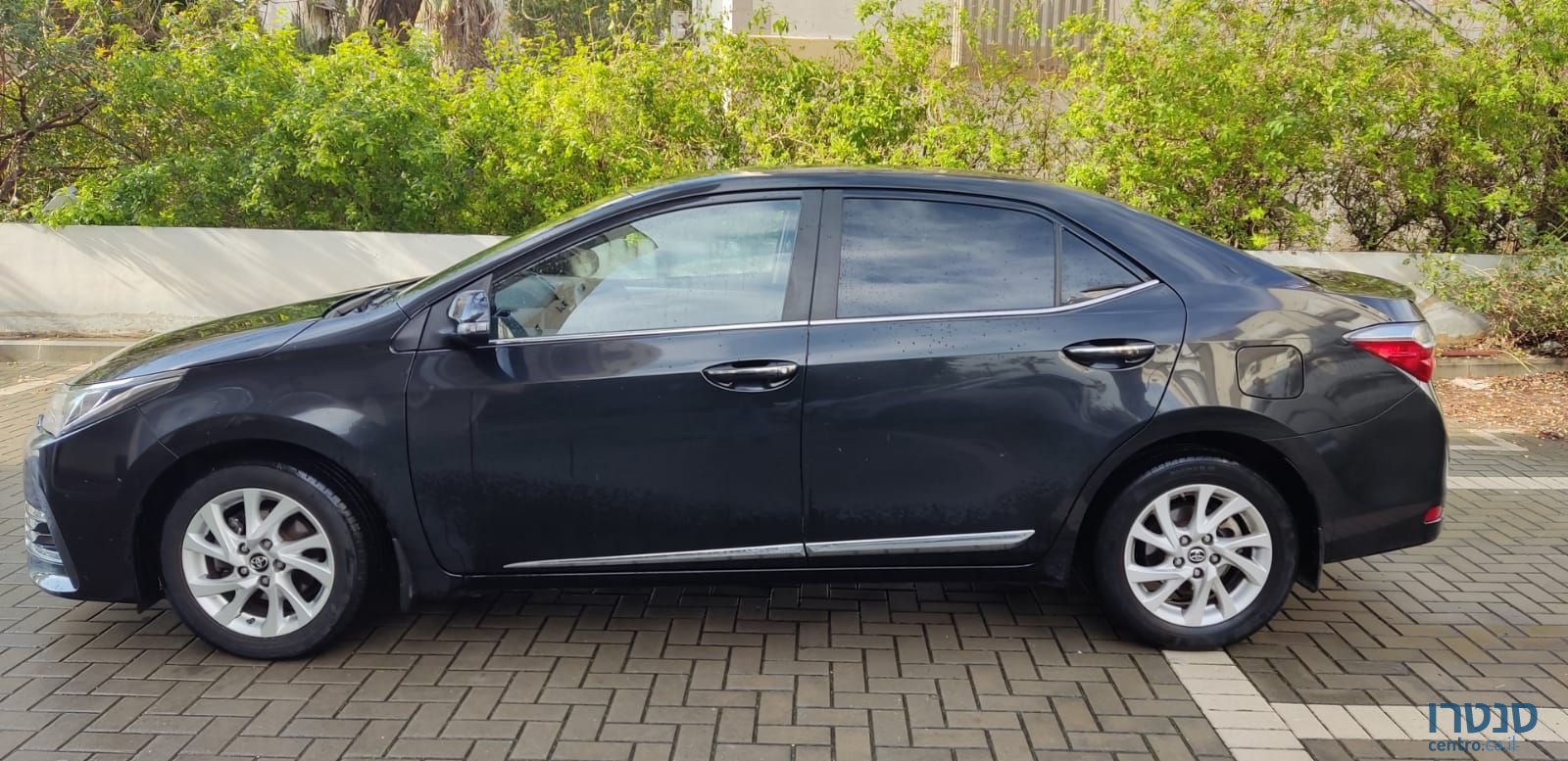 2017' Toyota Corolla טויוטה קורולה photo #2