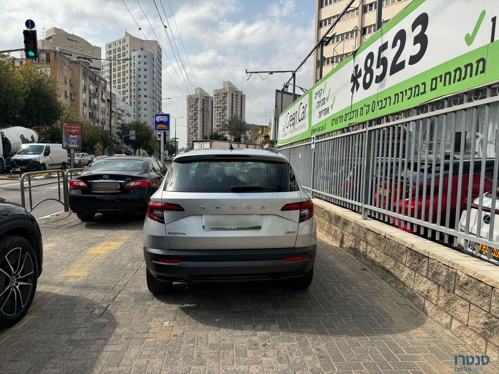 2021' Skoda Karoq photo #5