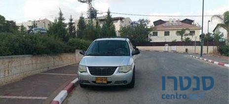 2005' Chrysler Voyager קרייזלר וויג'ר photo #3