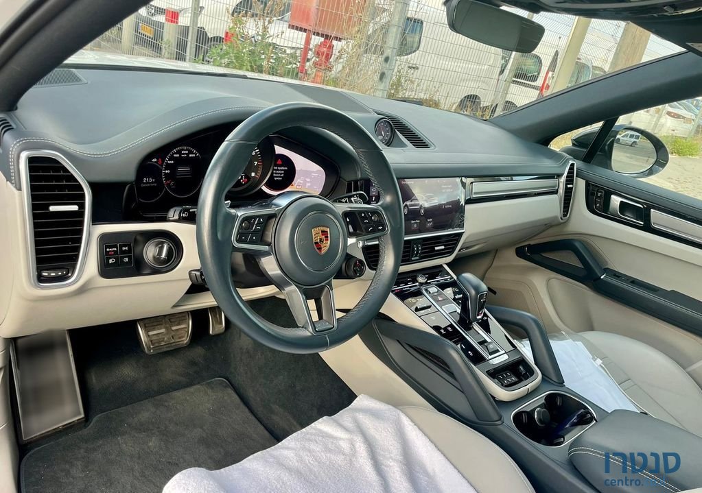 2020' Porsche Cayenne פורשה קאיין photo #2