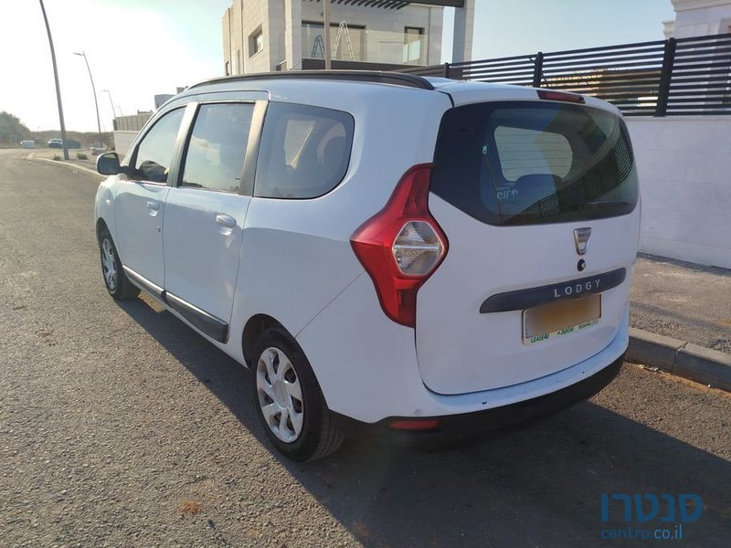 2015' Dacia Lodgy דאצ'יה לודג'י photo #6