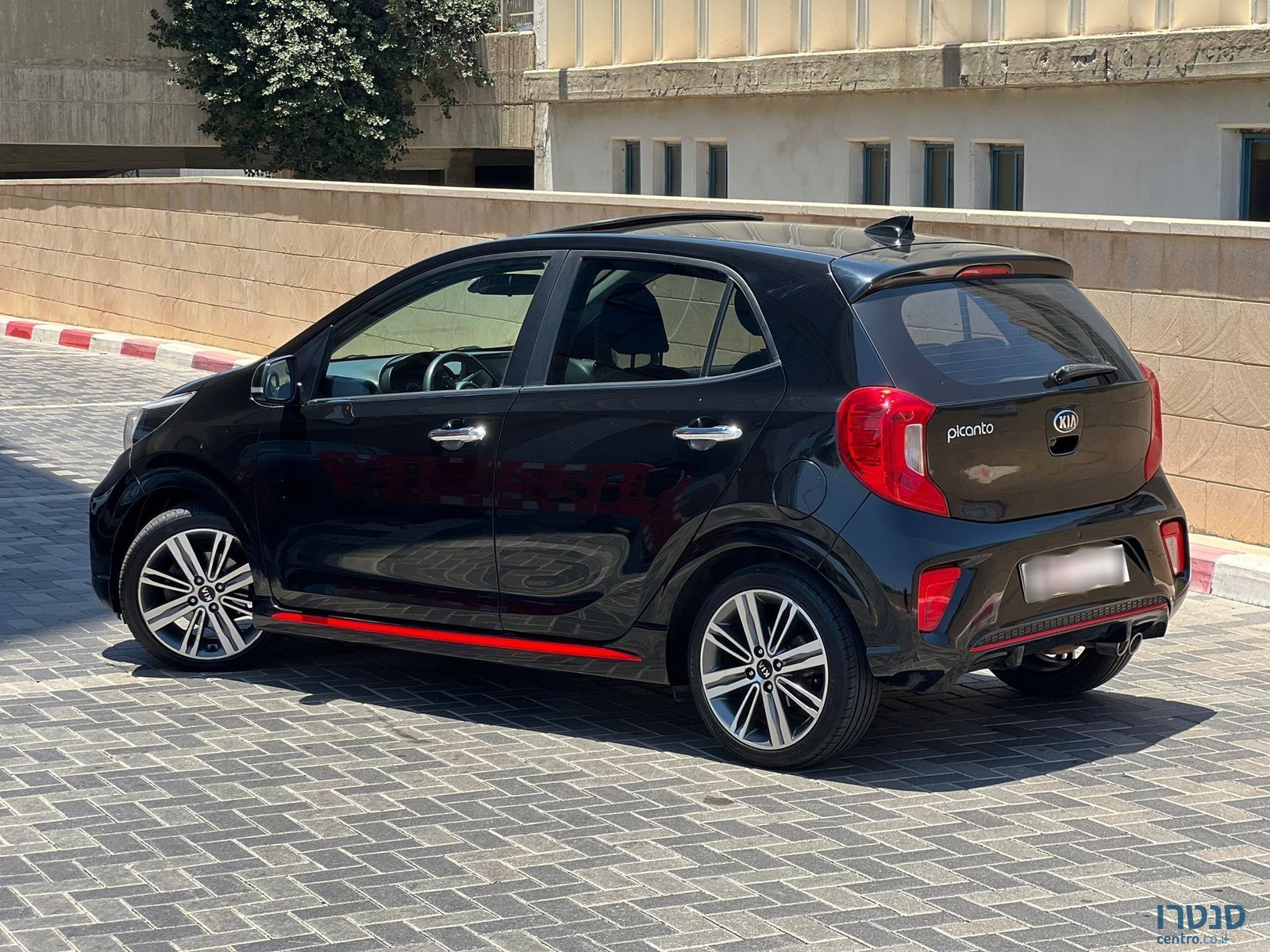 2018' Kia Picanto photo #2