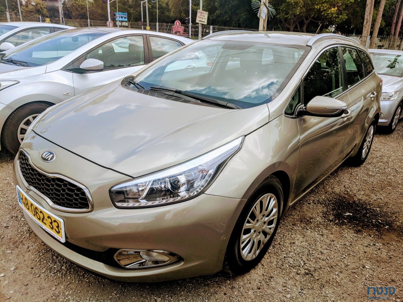 2014' Kia Ceed photo #2