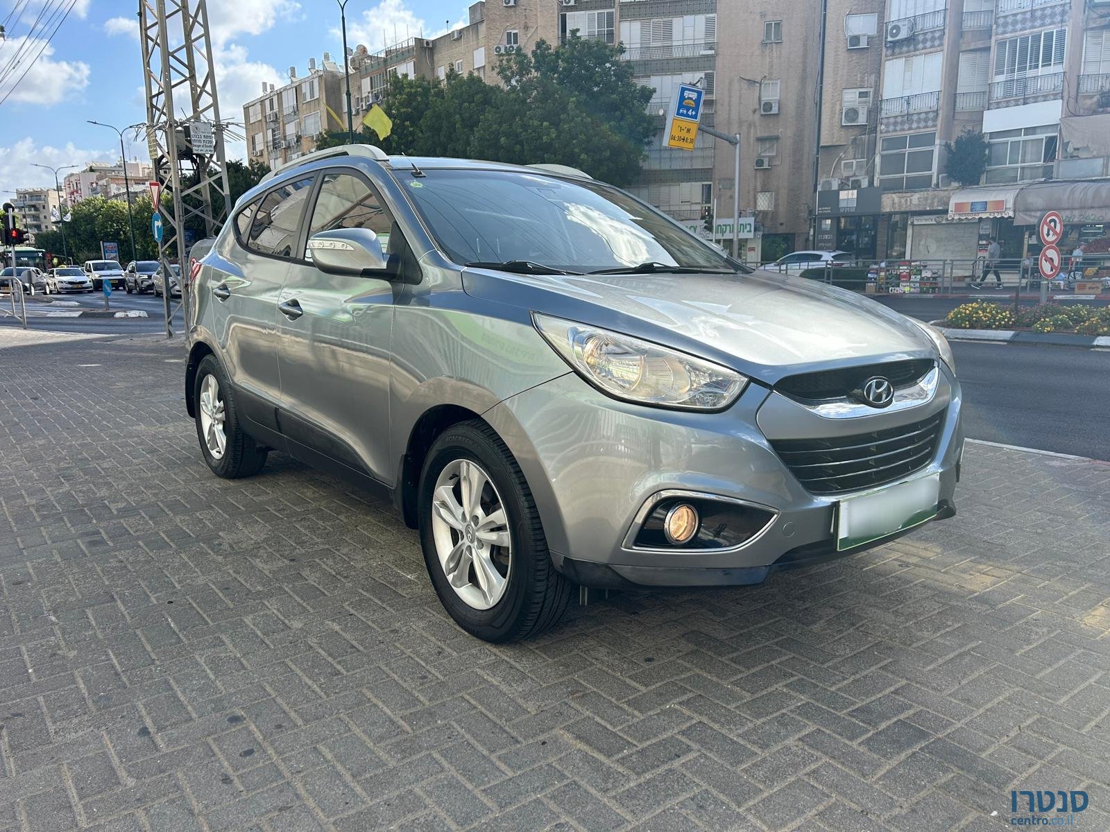 2014' Hyundai ix35 photo #6