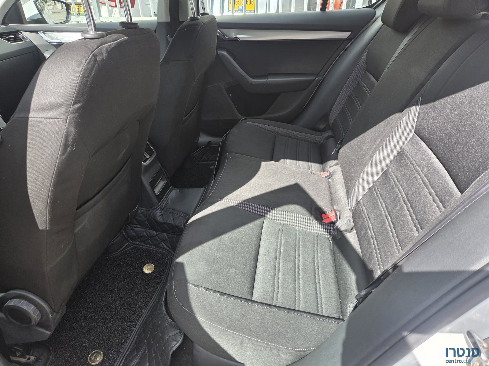 2018' Skoda Octavia photo #3