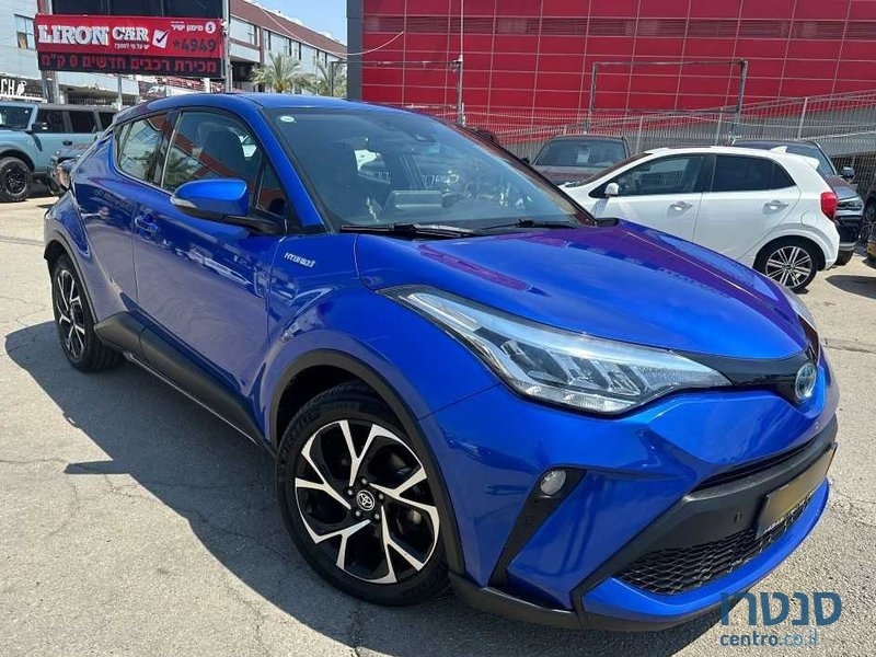 2020' Toyota C-HR טויוטה photo #1