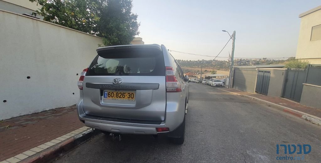 2014' Toyota Land Cruiser טויוטה לנד קרוזר photo #4