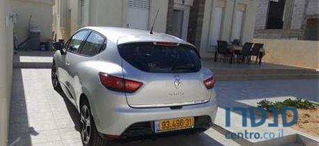 2014' Renault Clio האצ' בק טורבו Collection photo #4