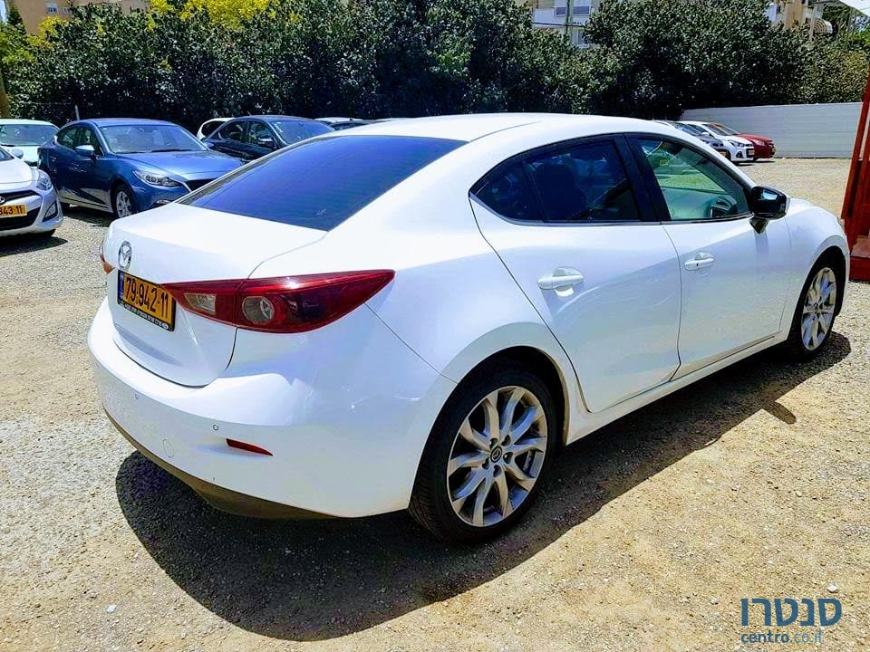 2014' Mazda 3 photo #2