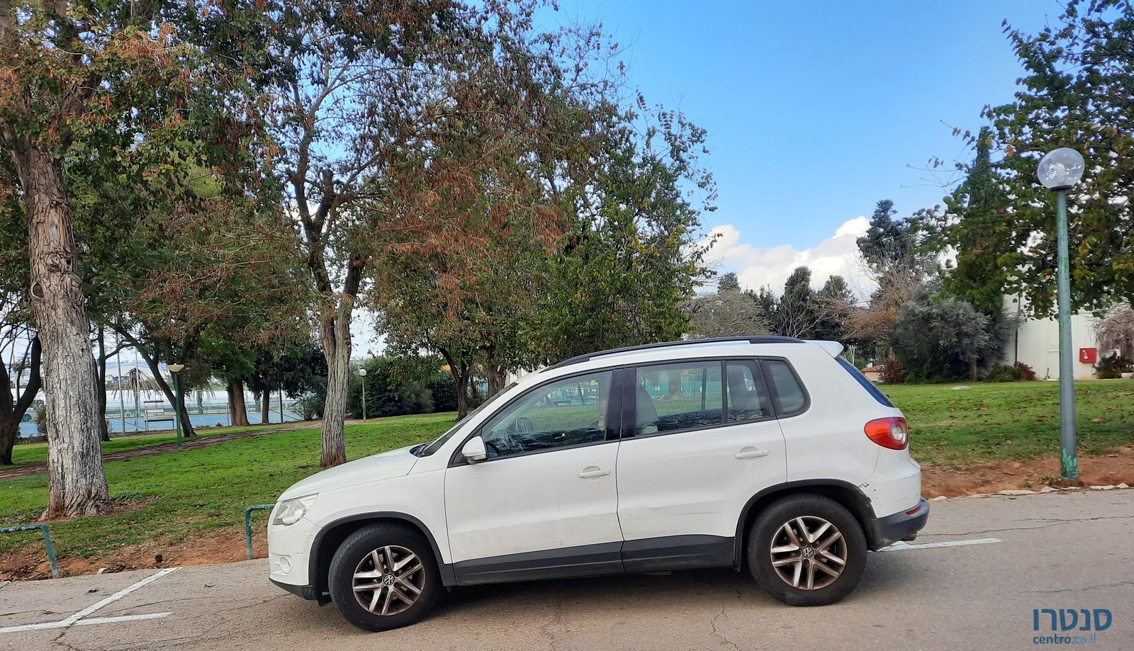 2011' Volkswagen Touran פולקסווגן טוראן photo #1