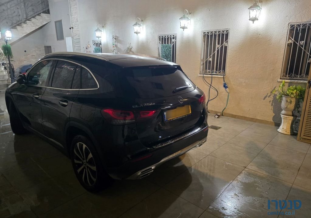 2022' Mercedes-Benz GLA מרצדס photo #5