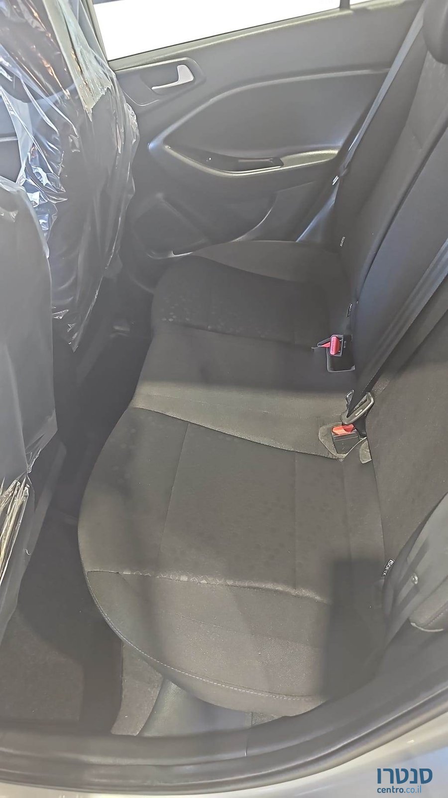 2018' Hyundai i20 photo #6