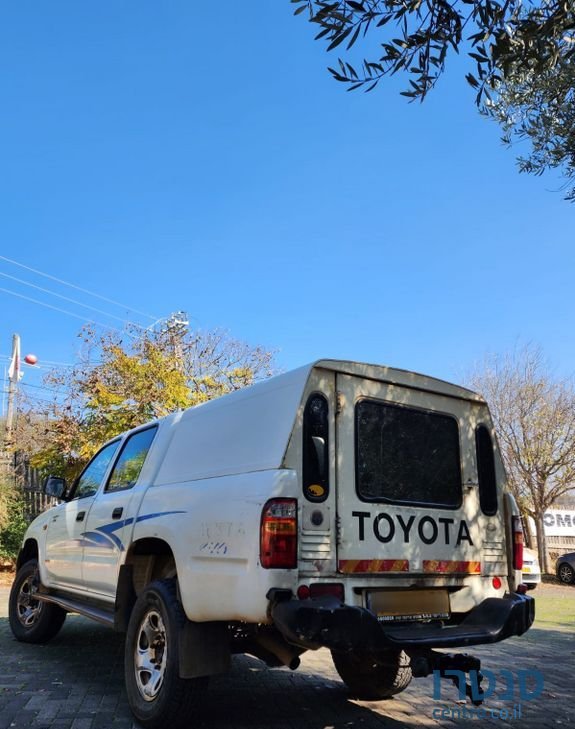 2003' Toyota Hilux טויוטה היילקס photo #4