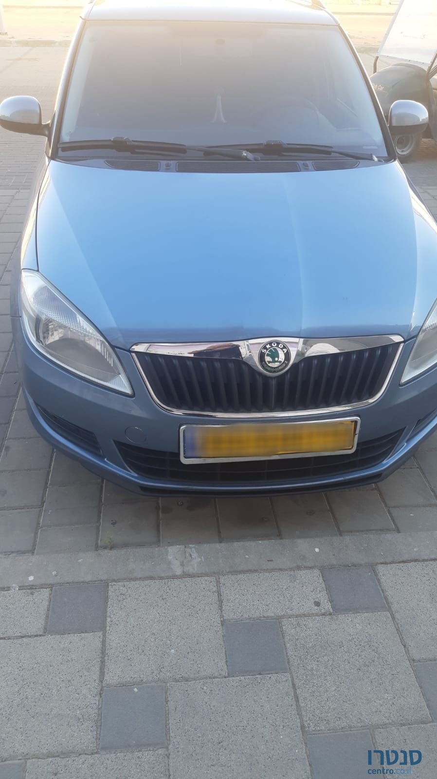 2011' Skoda Fabia סקודה פאביה photo #3