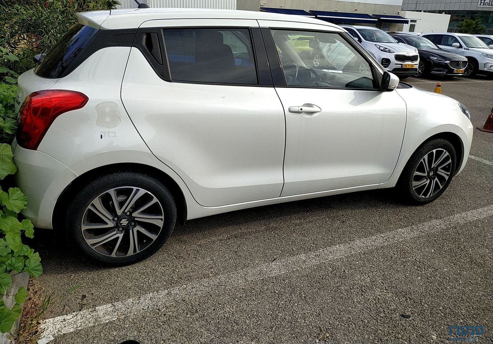 2022' Suzuki Swift סוזוקי סוויפט photo #5