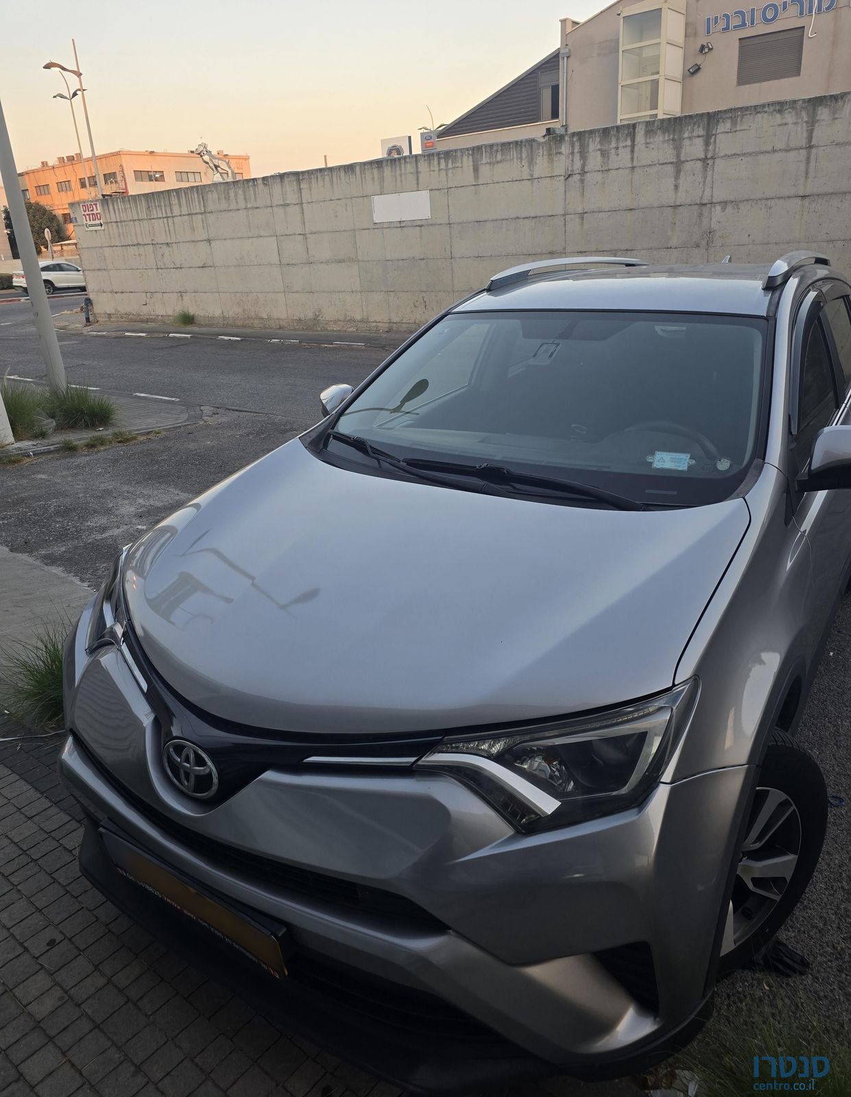 2018' Toyota RAV4 טויוטה photo #1