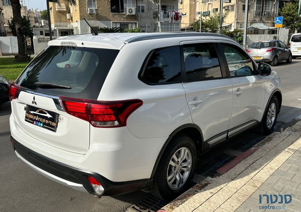 2016' Mitsubishi Outlander מיצובישי אאוטלנדר photo #5
