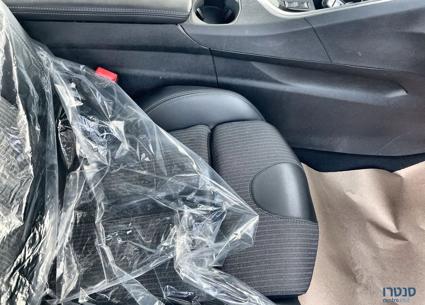 2023' Peugeot 3008 פיג'ו photo #5