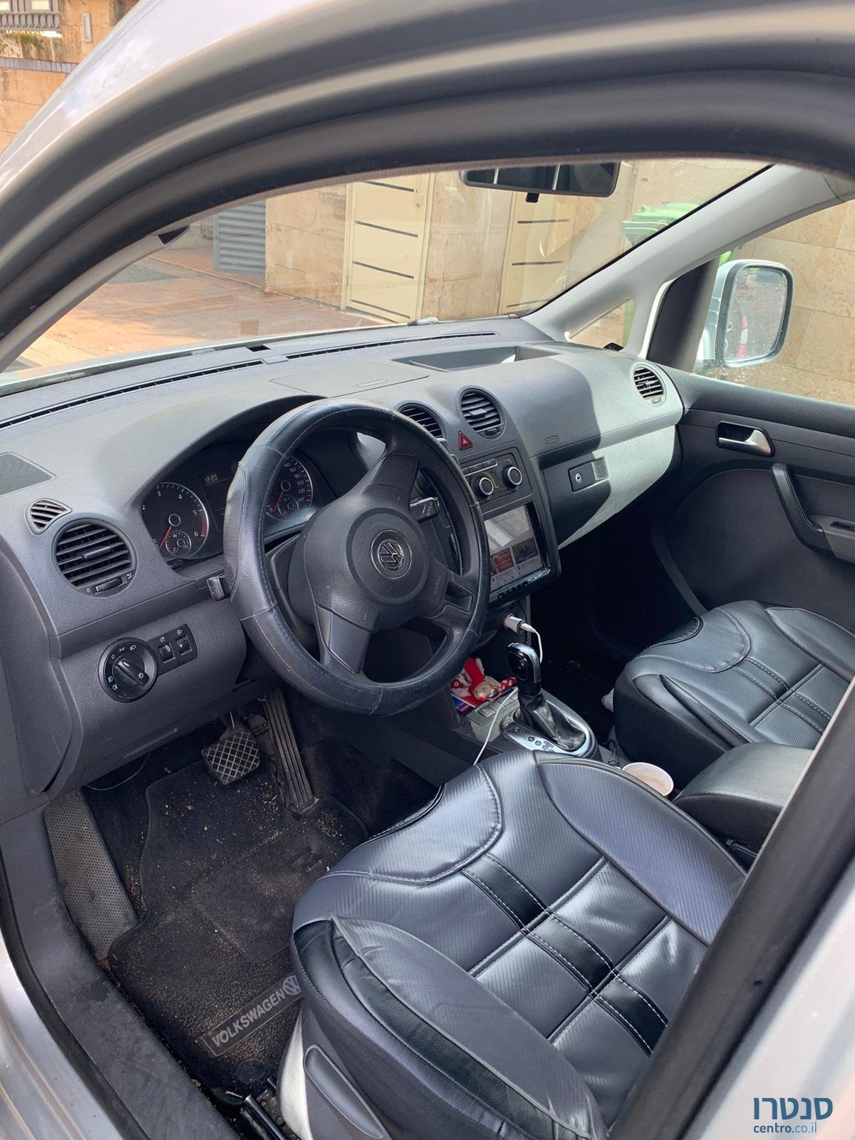 2014' Volkswagen Caddy Maxi Comfortline photo #4