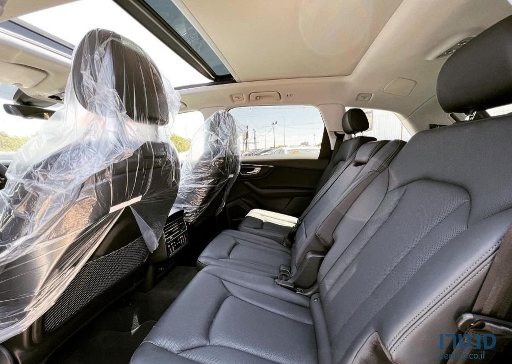2021' Audi Q7 אאודי photo #2