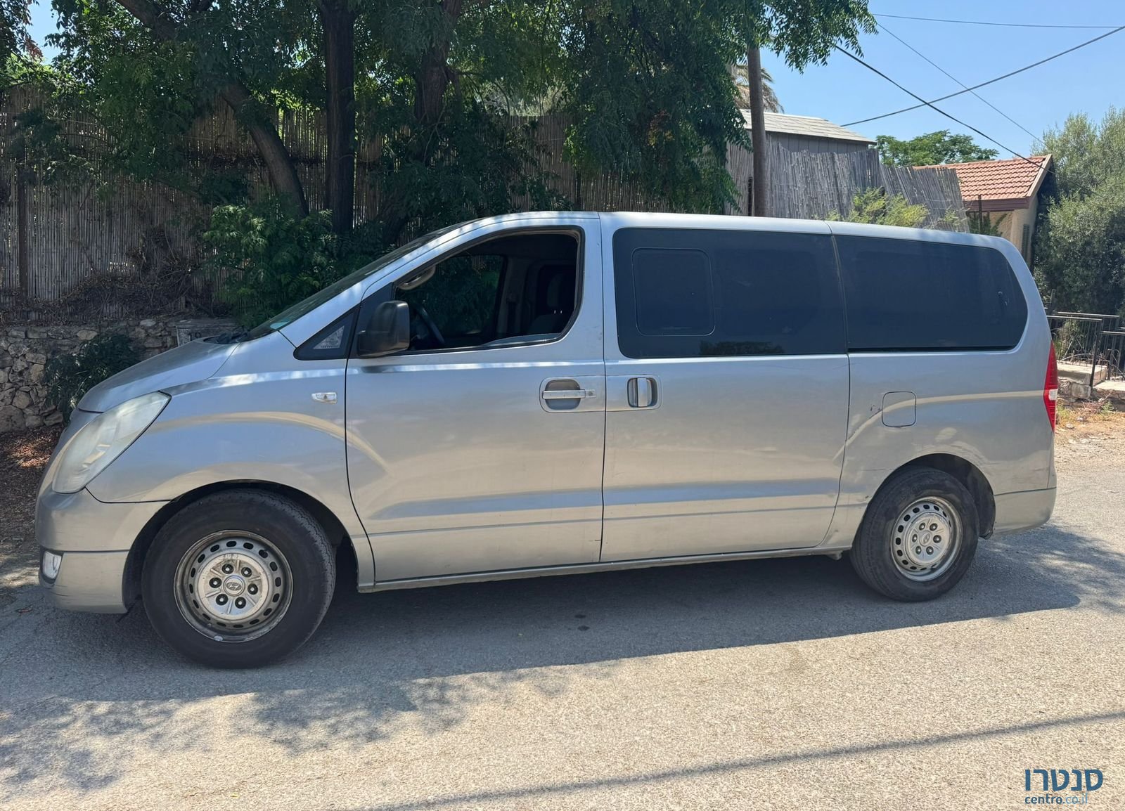 2013' Hyundai H-1 יונדאי photo #1