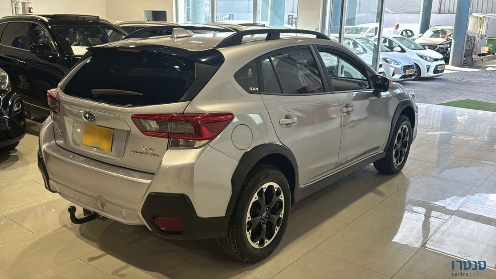 2023' Subaru XV photo #3