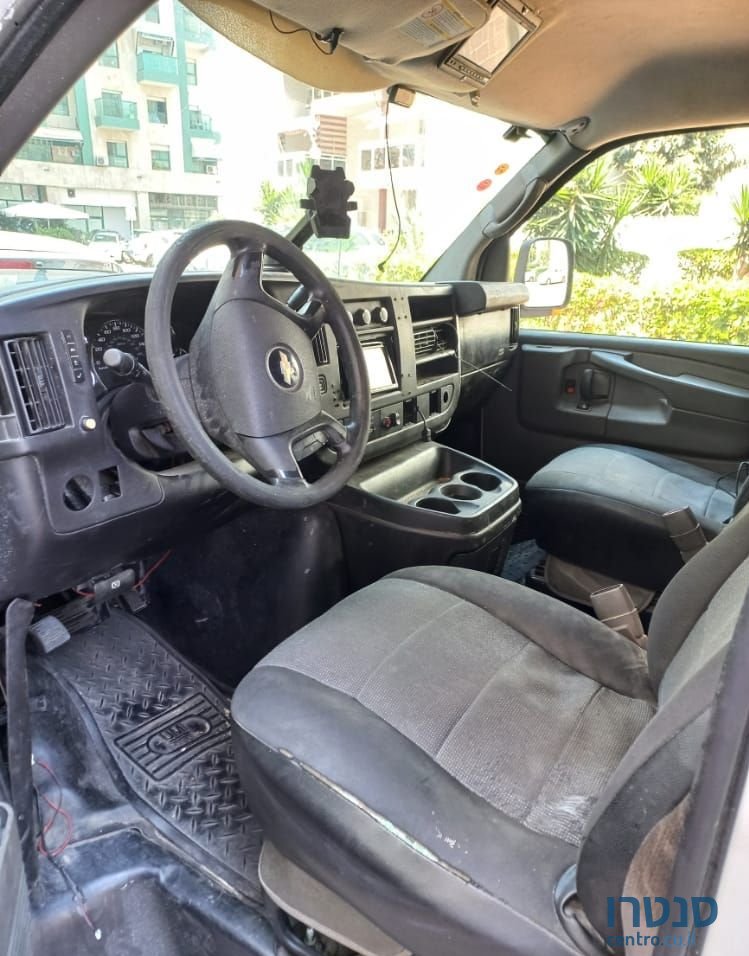 2009' Chevrolet Savana שברולט סוואנה photo #4