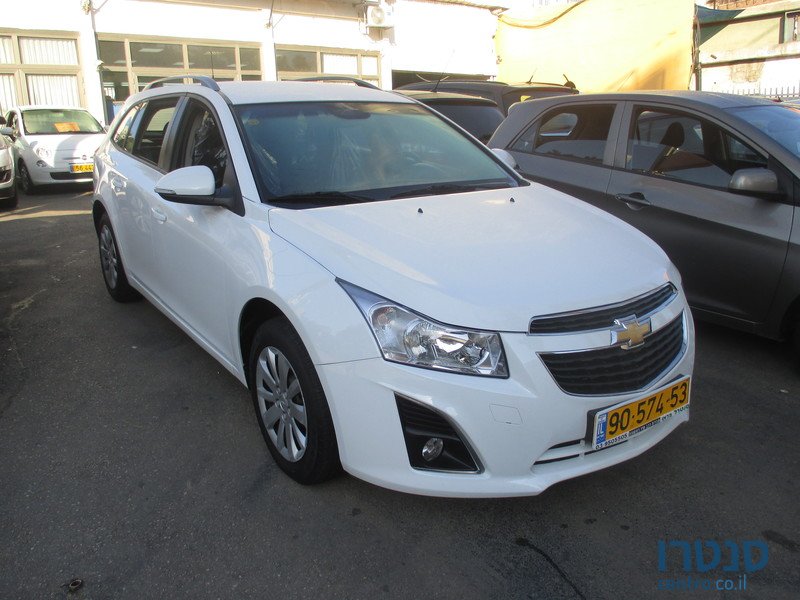 2013' Chevrolet Cruze photo #1