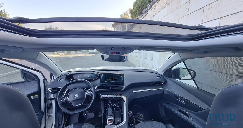 2022' Peugeot 3008 פיג'ו photo #1