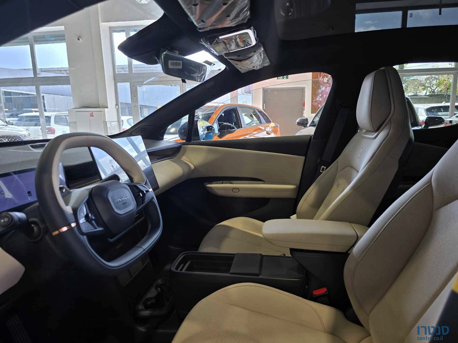 2025' Lynk & Co 02 photo #5