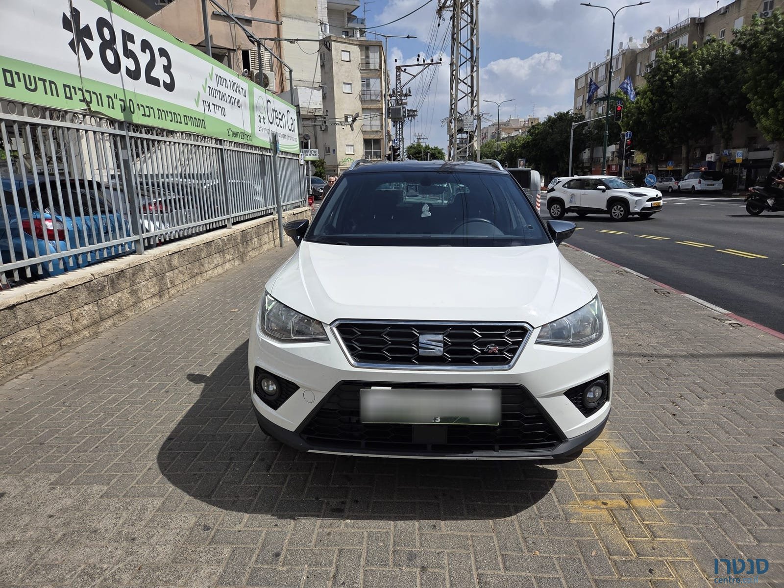 2019' SEAT Arona photo #3
