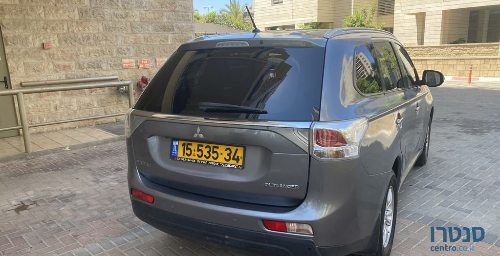 2015' Mitsubishi Outlander מיצובישי אאוטלנדר photo #4