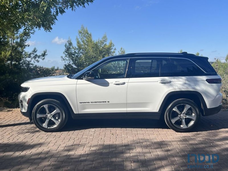 2023' Jeep Grand Cherokee ג'יפ גרנד צ'ירוקי photo #2