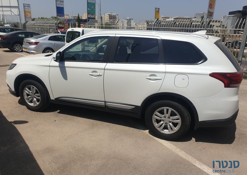 2019' Mitsubishi Outlander מיצובישי אאוטלנדר photo #6