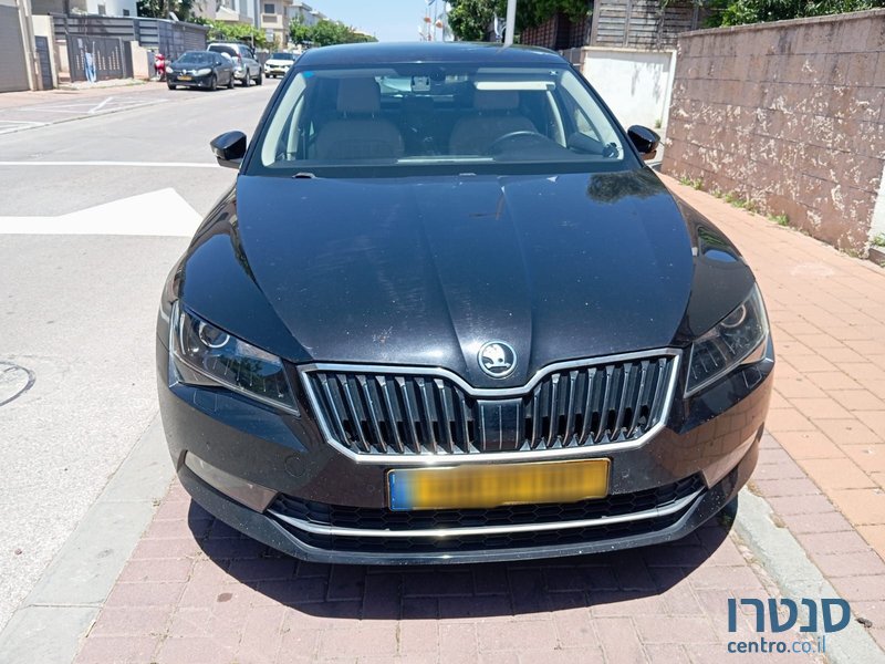 2018' Skoda Superb סקודה סופרב photo #1