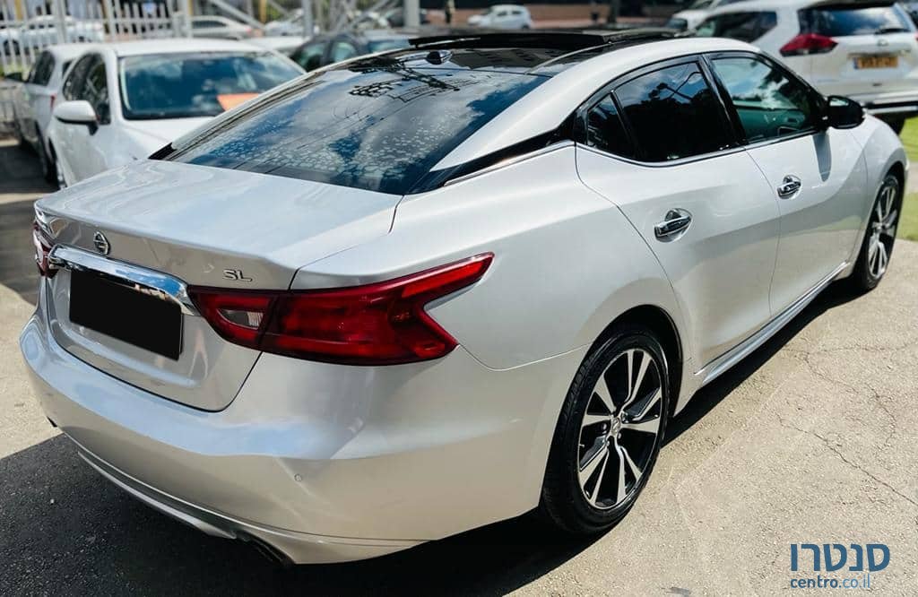 2016' Nissan Maxima photo #2